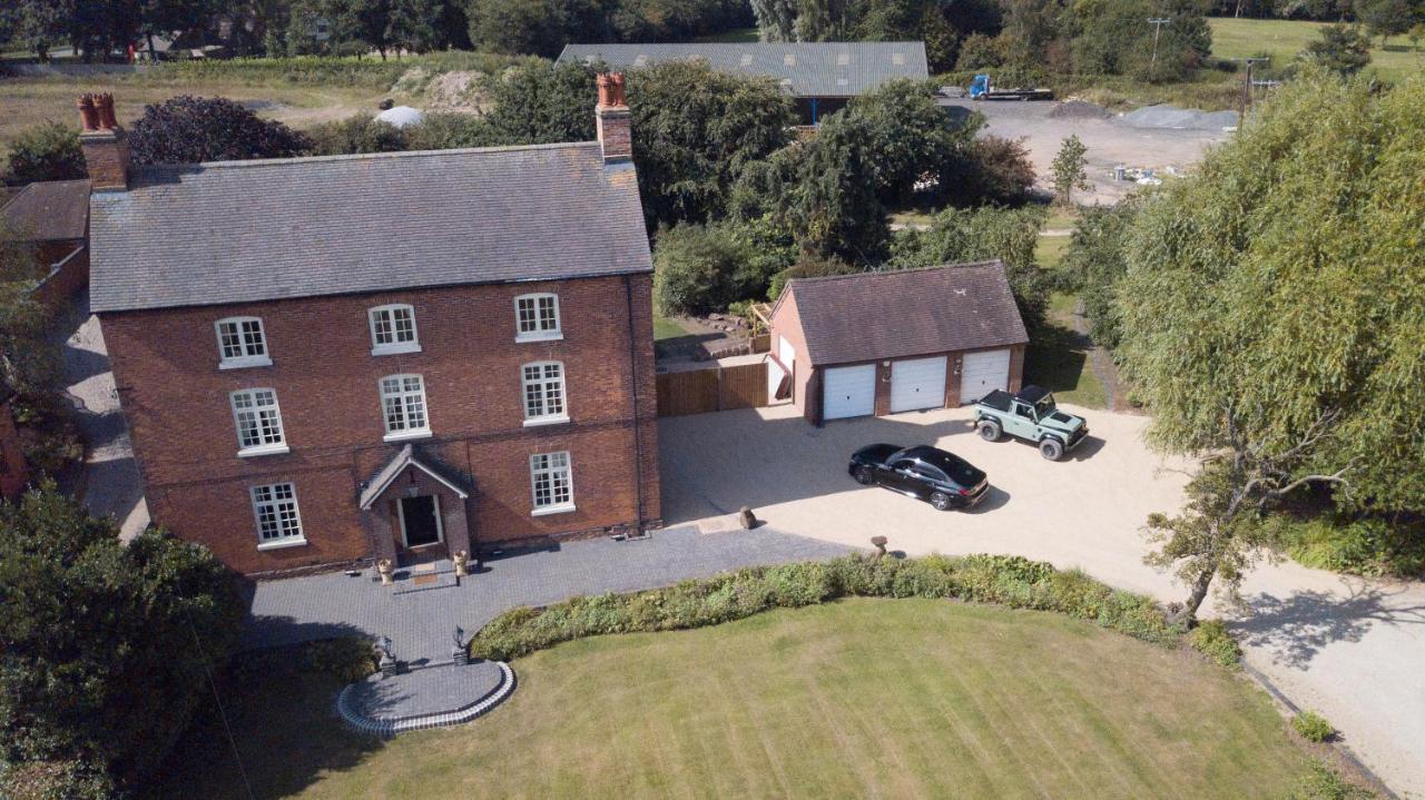 Bed and Breakfast Blackgreaves Farmhouse Lea Marston Экстерьер фото