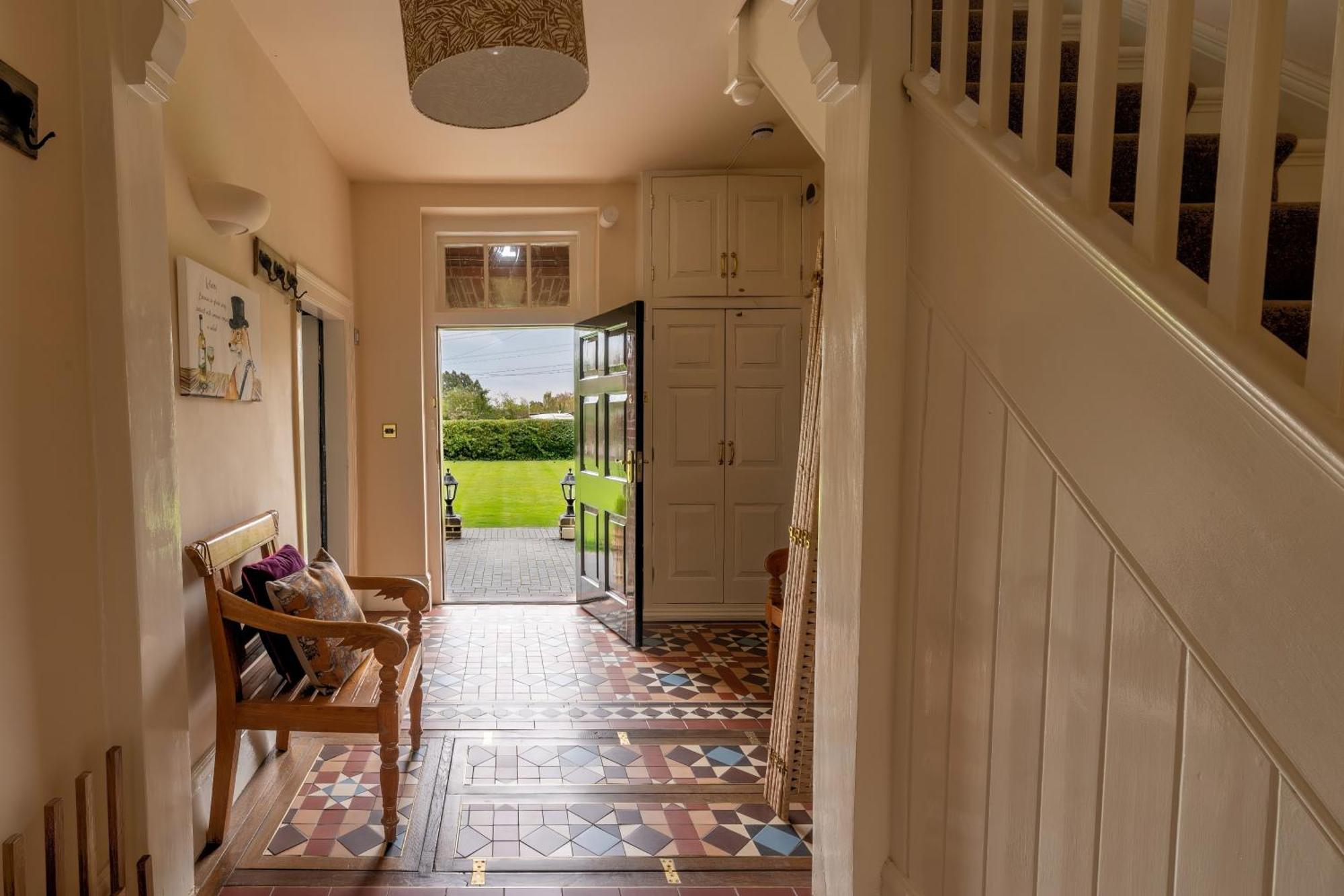 Bed and Breakfast Blackgreaves Farmhouse Lea Marston Экстерьер фото