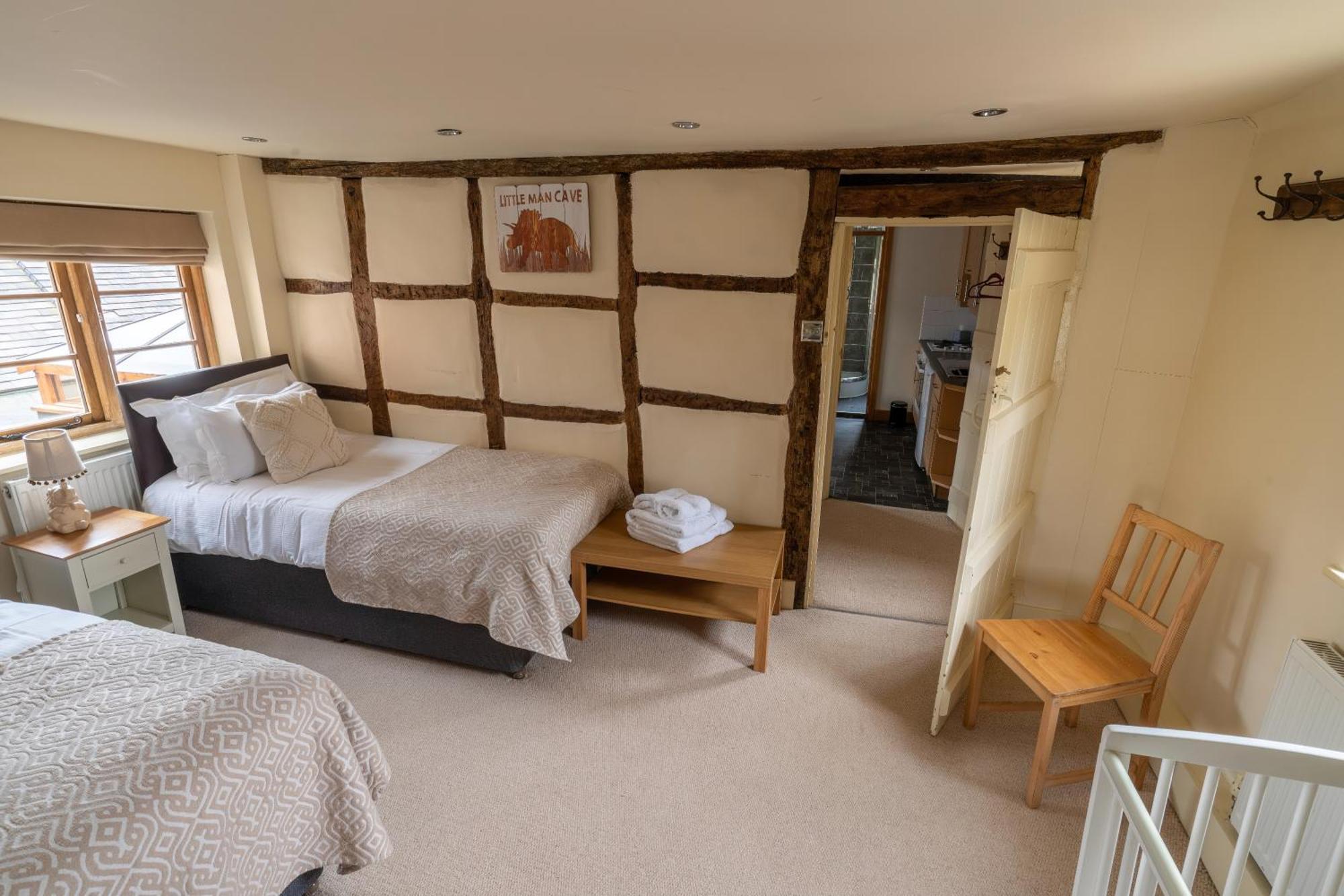 Bed and Breakfast Blackgreaves Farmhouse Lea Marston Экстерьер фото
